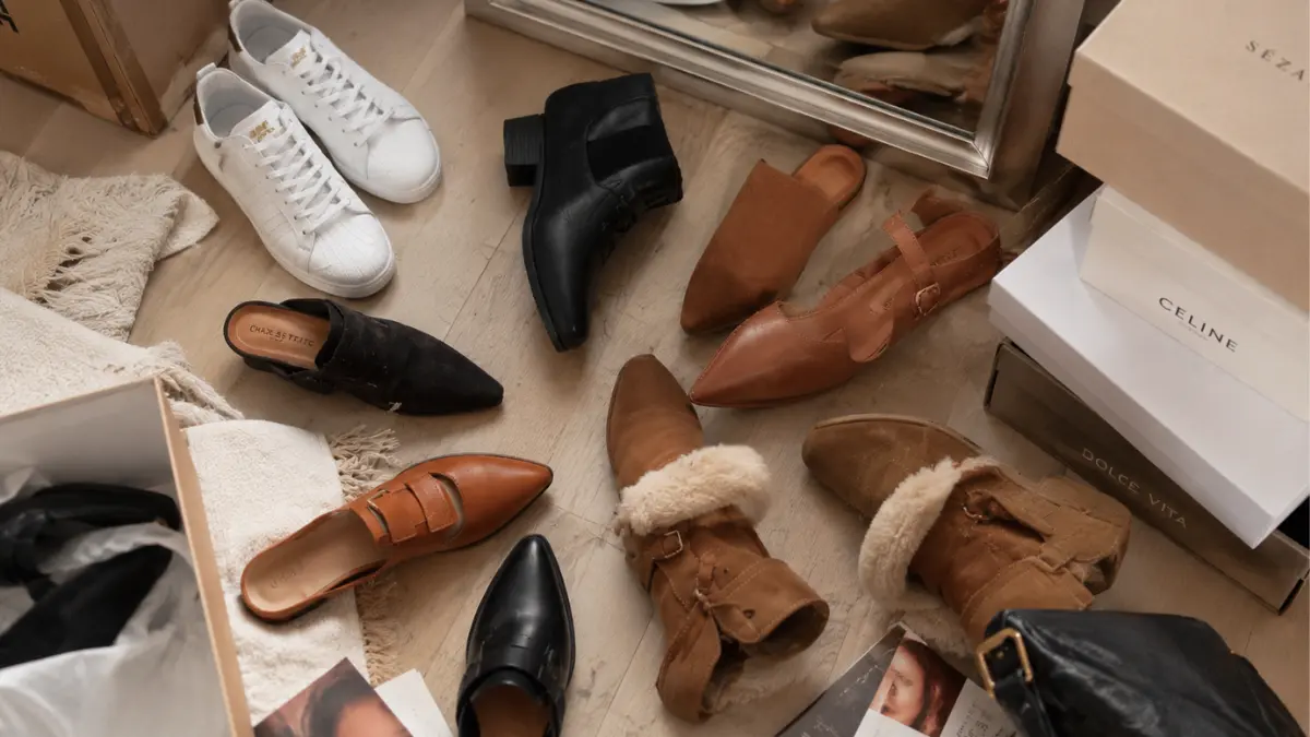Chic Shoes [Image: CSC]